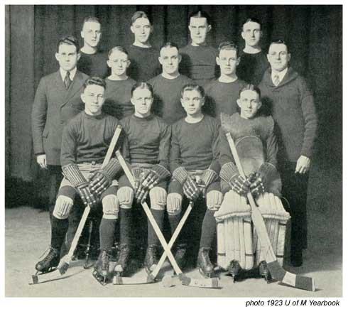 1922 gopher hockey team photo